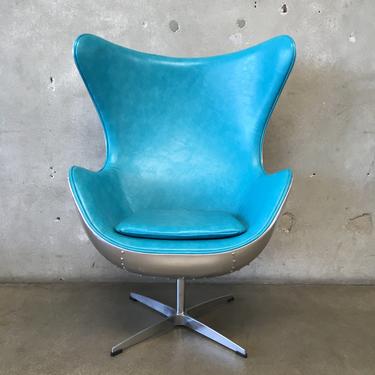 Contemporary Arne Jacobsen Style Egg Chair