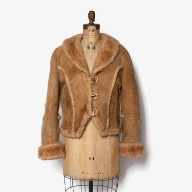 Vintage 70s SHEEPSKIN Shearling Coat / 1970s Ultra Warm Cropped Boho Fur Winter Suede Leather Jacket by luckyvintageseattle