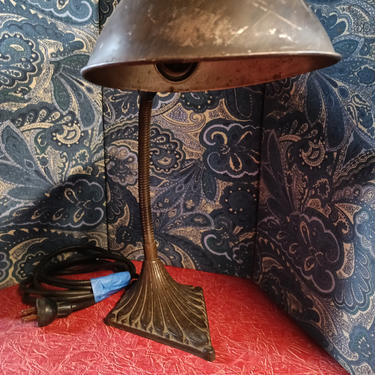 Sweet Goose Neck Vintage Lamp