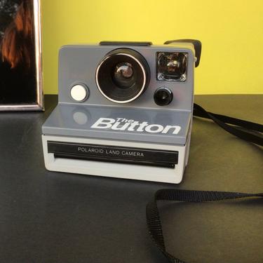 The Button Vintage Polaroid Land Camera — 80s electronics sweet! 