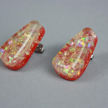 1960s CONFETTI GLITTER Earrings | Vintage 60s Red &amp; Clear Pierced Earrings with Iridescent Glitter 