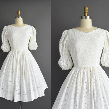 1950s vintage dress | Adorable White Cotton Floral Eyelet Full Skirt Summer Dress | XS Small | 50s dress 