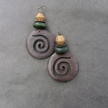 Carved wooden earrings, ethnic earrings, tribal earrings, natural earrings, Afrocentric earrings, African earrings, boho earrings, spiral 