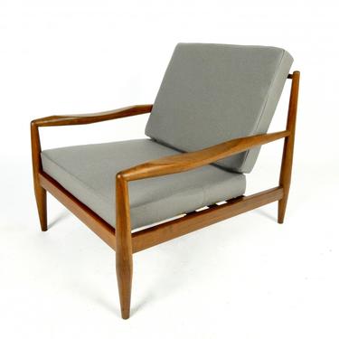 Adrian Pearsall Model 843-C Lounge Chair