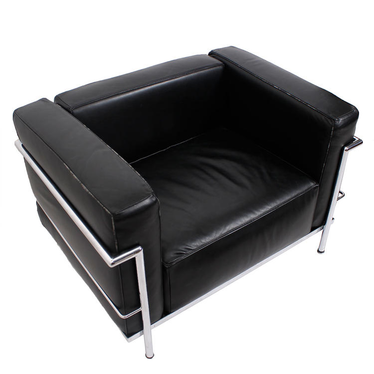Le Corbusier LC2/LC3 Grand Modele Black Leather Arm Chair