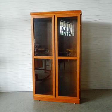 HA-18141 Teak Display Cabinet
