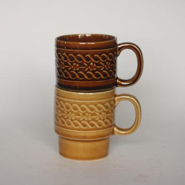 vintage stacking coffee mugs / made in Japan / set of two/ brown gold ceramic 