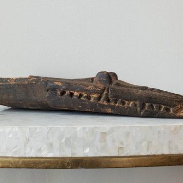 19th/20th Century Carved Crocodile Conoe Prow Figure, Papua, New Guinea, Oceanic, latmul People by LynxHollowAntiques