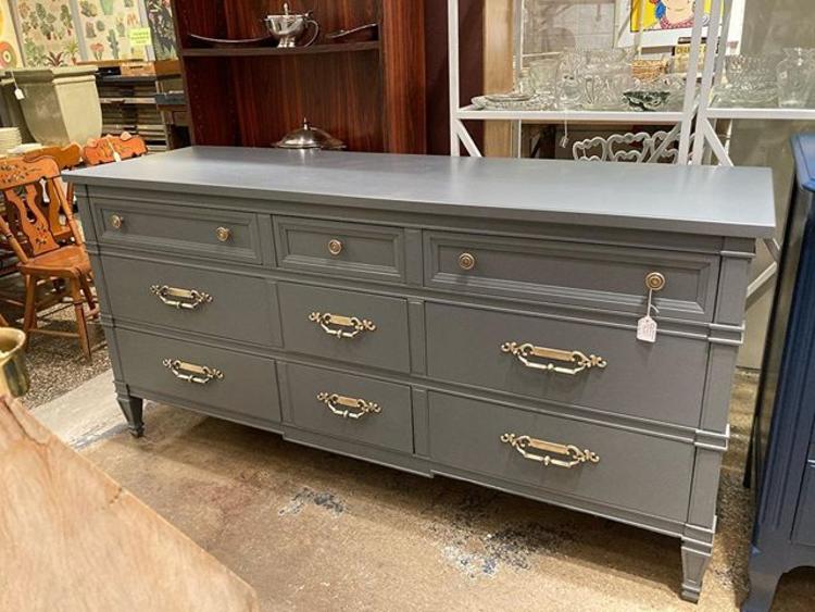 Gray painted Italian Provincial dresser. 9 drawers. 66” x 20” x 32” 