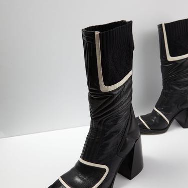 CHLOE Leather Block Heel Back Zipper Boots (37)