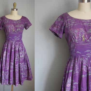 Rare 1950's Alfred Shaheen Cotton Dress // Metallic Geisha Print // Small 
