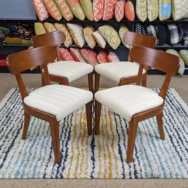 Mid-Century Modern dining chairs from the Precedent collection by Edward Wormley for Drexel