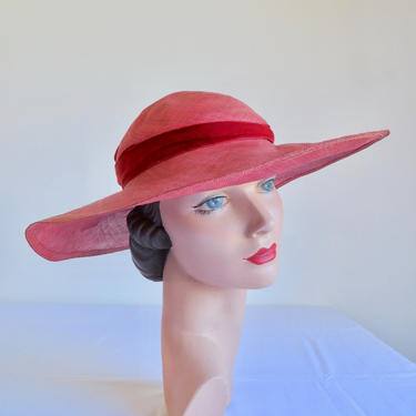Vintage 1940s Red Straw Wide Brim Sun Hat Velvet Ribbon Rosette Trim Portrait Picture Kentucky Derby Ascot Joseph Horn Co. 40's Millinery 