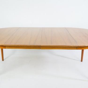Arne Vodder Danish Teak Round/Oval Dining Table with 2 Leaves