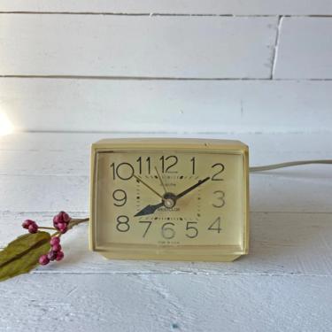 Vintage WORKING Mid Century Westclox Magic Touch Plug In Alarm Clock // Vintage Clock Collector, Lover // Perfect Gift 