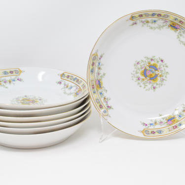 Set of 7 H&amp;Co. Imperial Floral Bowls from Heinrich and Co Selb Bavaria 