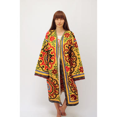 Sun Ray Suzani Duster // vintage 70s dress cotton kimono boho hippie hand 1970s embroidered Indian tunic floral jacket gold yellow // O/S 