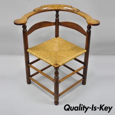 Period 18th Century Antique Maple Wood And Rush Seat Corner Accent Chair