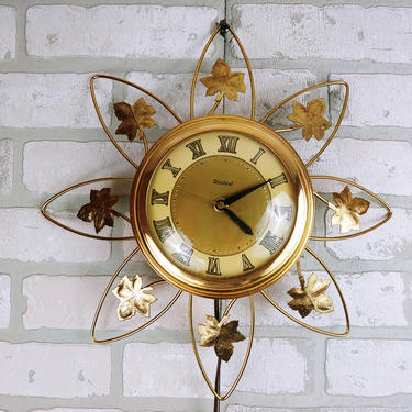 United Clock Corp Flower Leaf Decorative Wall Clock Model 55 