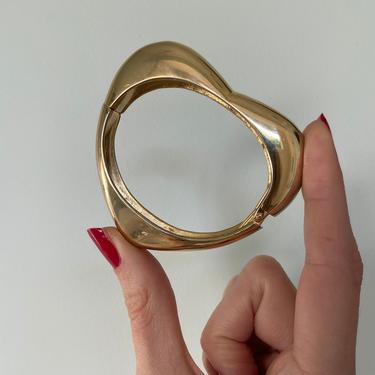Gold Metal Heart Hinged Bangle Bracelet
