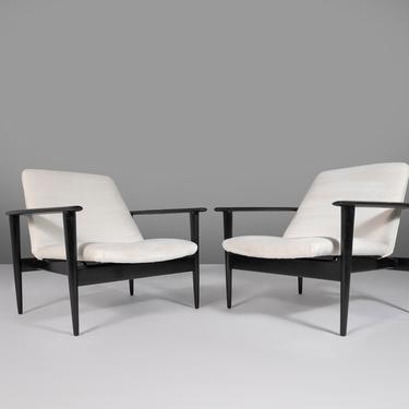 Set of Two (2) Ebonized Danish Modern Lounge Chairs Attributed to Hans Wegner - Newly Upholstered 