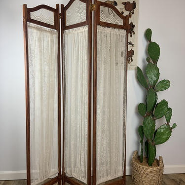 Antique Wood and Lace Folding Screen \ Room Divider 