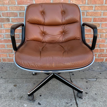 Super Clean Vintage Leather Pollock Chair for Knoll (5 Available) 
