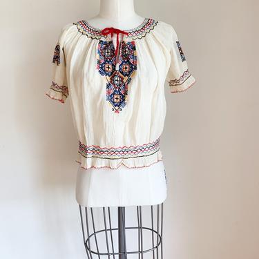 Vintage 1930s Hungarian Hand Embroidered Peasant Blouse / S-M 