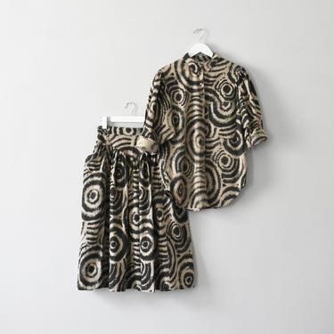 vintage two piece set, abstract print cotton top & midi skirt, size S / M 
