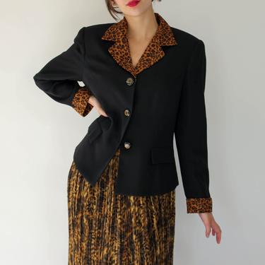 Vintage 80s Jacqueline Ferrar Black Cropped Broad Shoulder Blazer w/ Leopard Lapel & Cuffs | Uptown, Boho Chic | 1980s Designer Jacket 
