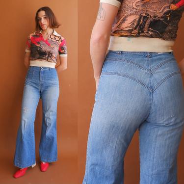 Vintage 70s Dittos Light Wash Bell Bottoms/ 1970s Pocketless Jeans/ Size 25 