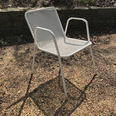 Set of Four Vintage Mid-Century Perforated Metal Knoll Patio Outdoor Garden Chairs Post Modern EMU Italy 