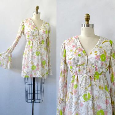 YOUNG EDWARDIAN Vintage 60s Dress | 1960s Mini Floral Cotton Dress w/ Empire Waist &amp; Poet Sleeves | Boho, Hippie,  70s 1970s | Small Medium 