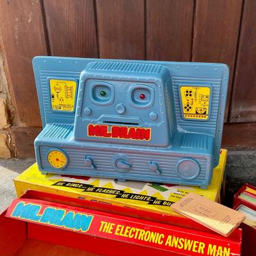 Rare 1st Issue MR.BRAIN Robot Game Vintage Mid-Century 1960s Board Game Science 