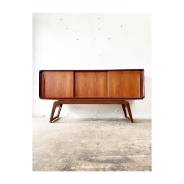 Clause and Son Danish Modern Credenza or Console 