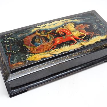 Vintage Russian Hand Painted Lacquered Paper Mache Box with Horses and Carriage 