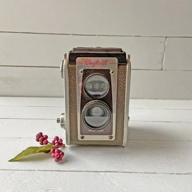 Vintage Kodak Duaflex IV Camera Kodet Lens Box Camera, 620 Film Made In USA | Antiques 1950's Box Camera, Camera Collector, Mantle Decor 