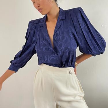 90s balloon sleeve silk blouse / vintage ocean blue silk jacquard pleated balloon sleeve blouse | M 