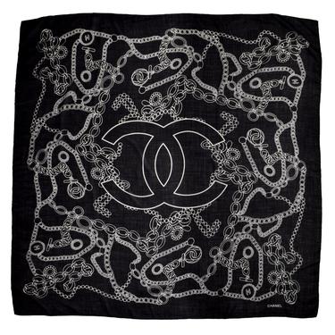 Chanel Vintage Black and White CC Logo Chain Pearl Jewelry Print Oversized Cashmere Scarf