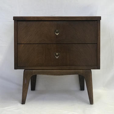 Free and Insured Shipping Within US -  Vintage Mid Century Modern Endtable 2 Drawer 