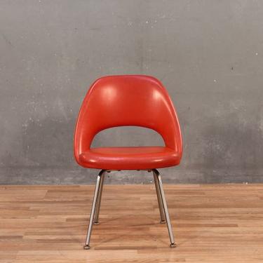 Eero Saarinen for Knoll Mid Century Armless Executive Vinyl Chair