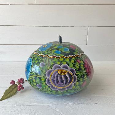 Vintage Floral Hand-painted Colorful Gourd With Lid // Vintage Boho, Colorful Catch All, Bowl, Dish // Perfect Gift 