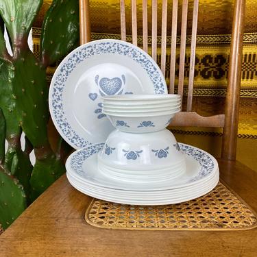 Set of 17 Vintage Corelle Blue Hearts Dinner Plates and Bowls 