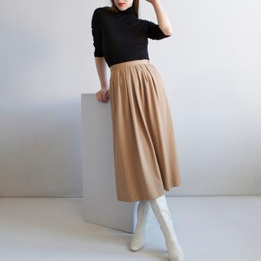 wool camel pleated skirt / size XS S 