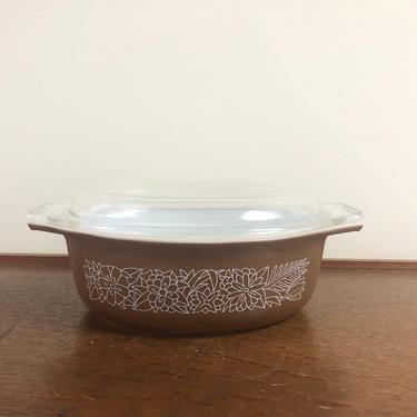 Vintage MCM Pyrex Woodland Oval Casserole, 043 1.5 QTS, with Clear Glass Lid 