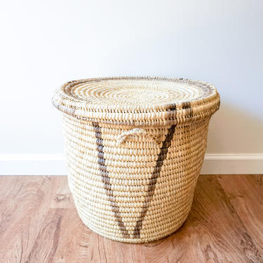Vintage Woven Tribal African Basket with Lid - Large 