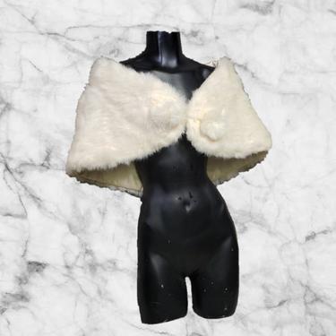 Vintage Fur Stole, Snowy White Rabbit Fur Cape, 1950s 1960s Fur Shawl, Hollywood Glamour Capelet Wrap, Wedding Stole, Vintage Clothing 