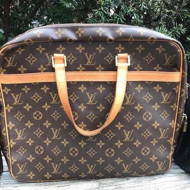 Vintage Louis Vuitton Travel Bag by BespokeNotBrokeStore