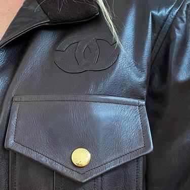 Vintage CHANEL CC Logo Black Leather BOMBER Aviator Quilted Jacket Coat Blazer 