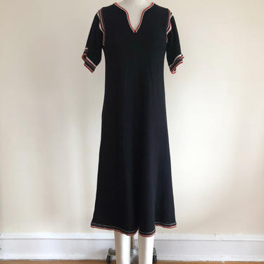 Short-Sleeved Black Sweater Dress with Stripes - 1970s 